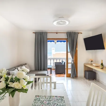 Daire Cozy Port Royal Margot Sunset View Los Cristianos (Tenerife)